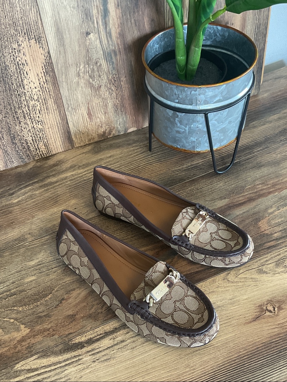 Coach Brown Signature Canvas Olive Gold Hardware Loafers 10B